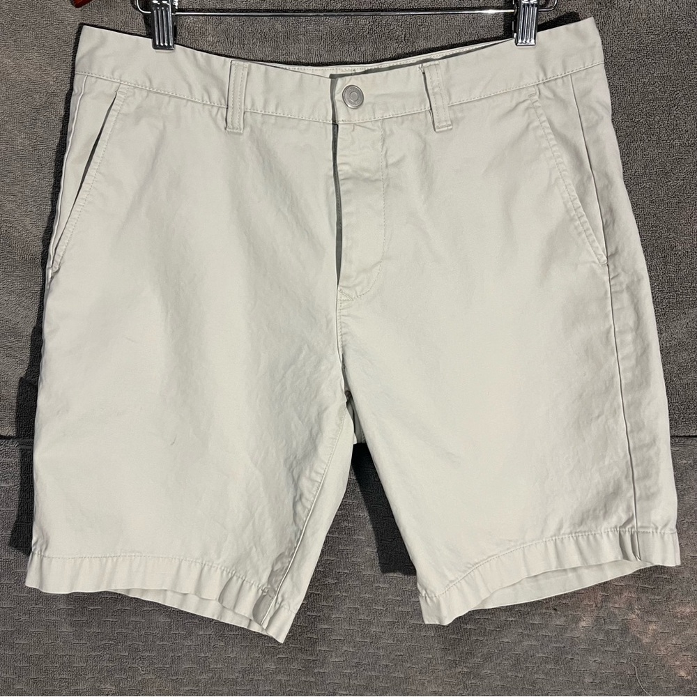 Bonobos Shorts Mens 33 White Chino Button Fly Golf Office Formal Active